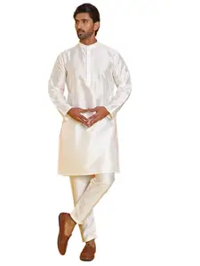 Jompers Solid Silk Kurta with Pyjamas (White, M)