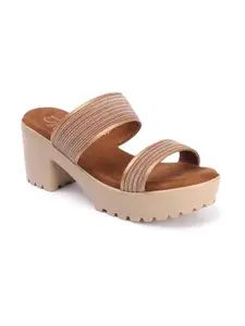 Carlton London Women Sandal,Tan,UK-6