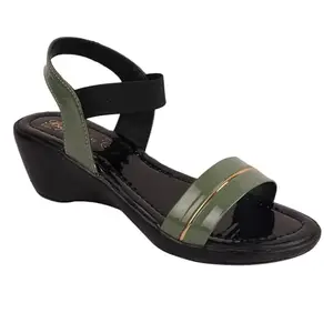 BIG BIRD FOOTWEAR PVC Sole Patent Leather Casual Heeled Wedges Sandals for Women & Girls (Green, Size : 4UK)