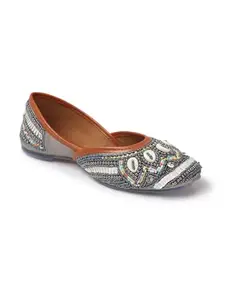 Carlton London Women Shoes,Grey,UK-7