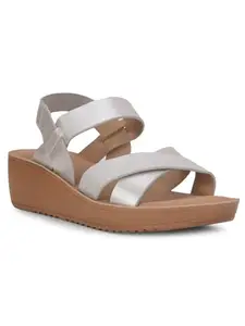 Hush Puppies Brown Casual Sandal And Light Weight For Girls/Women's, 3 UK