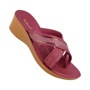 WALKAROO Comfort Sandal For Women's|Lightweight and Comfortable|Soft Cushioned Insole|Stylish Casual Wear|WL7666