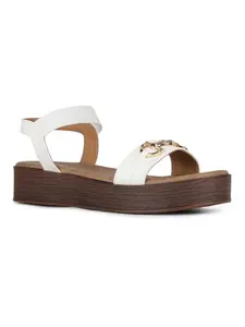 Inc.5 Womens White Party Wear Solid Round Toe Sandals