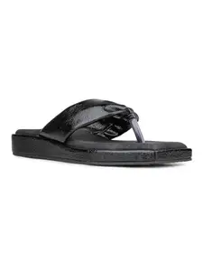 Inc.5 Womens Black Solid V-Strap Casual Slip-On Flats