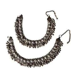 Fashionable Traditional Indian Anklets for Women