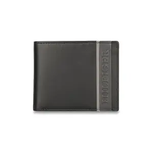Tommy Hilfiger Bruce Men Leather Global Coin Wallet - Black, No. of Card Slot - 4