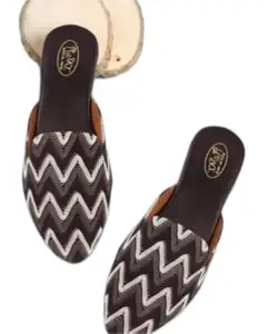 Fashionable Slippers for Women with Comfort and Gorgeous Finish for the size of - 7 UK