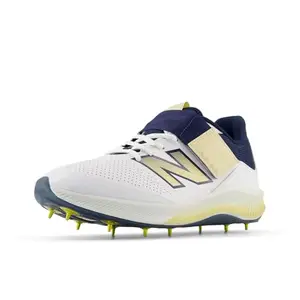 new balance Men CK4040N6 Cricket Shoes 7 UK, White