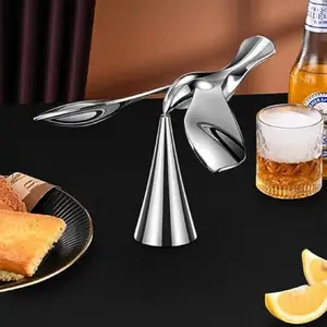 Balancing Bottle Opener, Flying Bird Bottle Opener, Balance Alloy Balance Toys, Self Balancing Bird Tower, Home Decor, Office, Tabletop