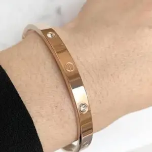 SHEINLOVE Style Store Gold-Plated Stone-Studded Bracelet | Stylish Women’s Cuff with Sparkling Crystal Accents | Elegant & Durable Fashion Jewelry for All Occasions