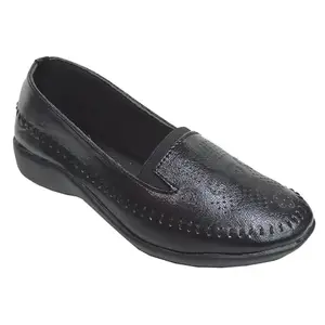 Racecourse Women Flat 76.7742 Black