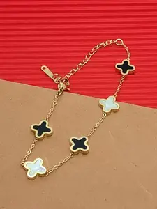 Gold-Plated Chain Bracelet with Black and White Clover Charms, Fashion Jewellery for Women
