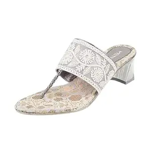 Metro Women Ethnicwear Embroidered Block Heel Sandal