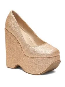 Flat n Heels Womens Champagne Sandals FnH BR293-CHM