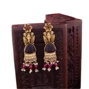 Elegant Necklace Glamorous Festival Special Gift for Women Ring Choker Modern Luxury