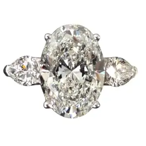 5.00 Oval Ring side stone Pear with Side Stones, 3-Stone Design 3 Stone Setting