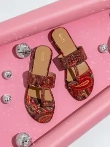 Inc.5 Women Maroon Embellished One Toe Flats