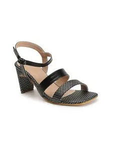 iconics Women Fashion Sandal,Black,UK-7