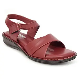 Racecourse Women Flat 48.807 Maroon