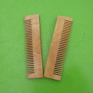Neem Wooden Comb Small Size 2 Nos. வேப்ப மரத்தில் செய்த சிறிய சீப்பு 2 மட்டும்