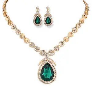 Shining Diva Fashion Latest Stylish Design Fancy Crystal Necklace Jewellery Set for Women (15221s)(Green)