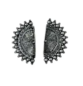 D Glamm Fashion-SPARKLINGS STYLE D Glamm Fashion Vintage Style Oxidized Silver Stud Earrings with Intricate Design