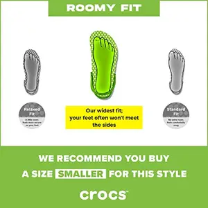 Crocs Classic Heart Print Sandal