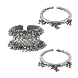 TEEJH Veerthi Stacked Bracelet Set