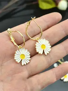Daisy Flower Hoop Earrings, Women's, Girls Stainless Steel Drops & Danglers D1D2