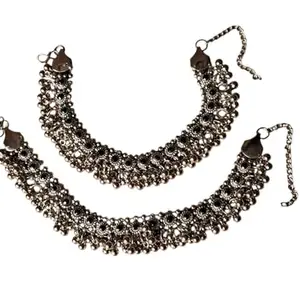 Traditional Indian Anklets with Elegant Black Stone Beads