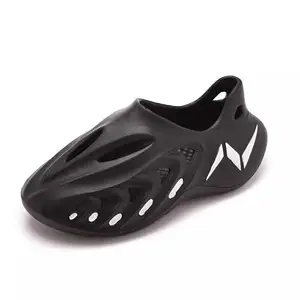 Richmen Men's Eva Anti- Slipper Shoes Summer Breathable Foam Beach Runners Outdoor Sport Flip Flop Pillow Sandals (Black,7)