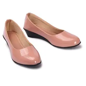 Women's Patent Leather Bellies, Low Wedge Heel Formal Shoes, Blush Pink, Official Formal and Casual Belly (Pink, UK Footwear Size System, Adult, Women, Numeric, Medium, 9)