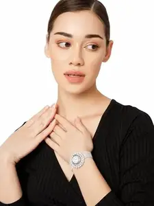 Women's Feelings Bracelet, Adjustable, Valentine Gift for Girlfriend Wife Women & Girls(D-4)