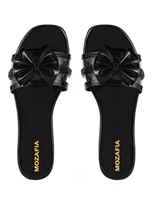 MOZAFIA Black Cushioned Casual Solid PU Flat Sandals for Women's