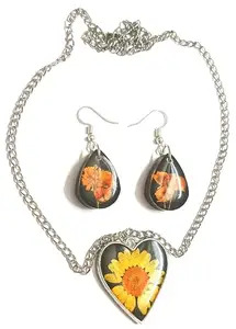 Ultra Shiny Set of Cone Shaped Earring & Heart Shaped Pendant made with Orange Daisy Flowers & Resin