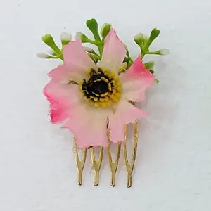 Medium Mini Comb Light Pink | Natural & Stylish