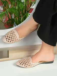 Stylish Golden Mojaris for Women and Ladies Bellies with Flat Soles and Embroidery Work Traditional Jutti for Women (5)