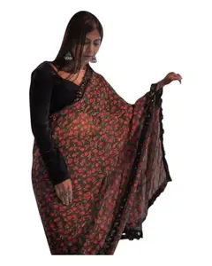 Divyanka Women Addorable Soft Flower Printed Black Georgette Saree (Color-Black-A21