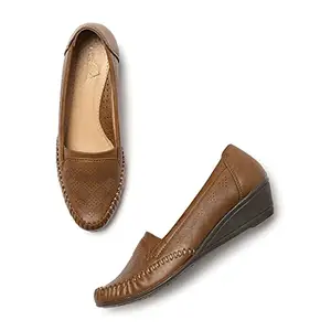 Everly Women Synthetic Beige Loafers -(7) - MNT6004MNS40
