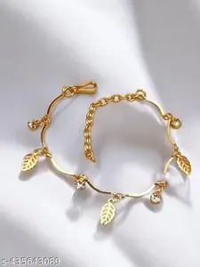 Feminine Fancy Bracelet| design - 1957 stylish and beautiful design Bracelets