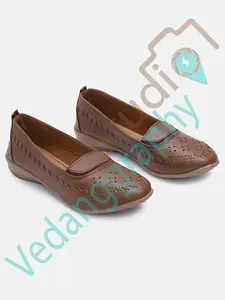 Women's Comfort Loafers, Black Leather, Perforated Design, Slip-On Casual Flats | Women Black Comfort Ballerinas | Soft Sole Casual Slip-On Shoes | Stylish Daily Wear Loafers (Brown, UK Footwear Size System, Adult, Women, Numeric, Medium, 6)