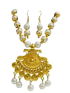 Ditya Enterprises Latest White Stylish Pendant with Earrings Unique Necklace Jewellery Set for Women in Pack of 1