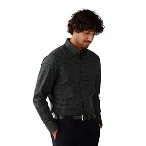 Andamen Men Navy Blue & Green Checked Cotton Formal Shirt