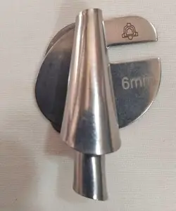 Sewing Rolled Hemmer Foot – 6mm Presser Foot for Household Sewing Machines | Quilting & Crafting Tool