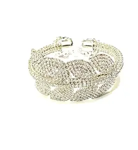 RISYANKA JEWELS Women Stylish alloy silver zricon bracelet RJ982