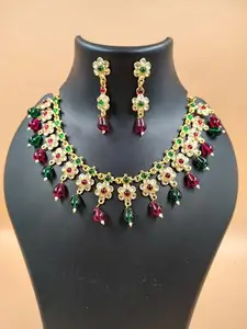 Necklace, Earring, Maang Tikka & Nose Ring Set Jewellery Set_345