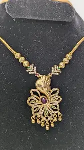 Vintage Peacock Collection Traditional Necklace, Gold-Toned Snake Chain with Crystal Pendant, 45 cm