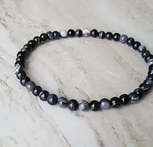 LKBEADS Natural Black Tibetan Sardonyx 4mm Round Shape Smooth Cut Beads 7 Inch Stretchable Bracelet for Men & Women.|STBR_RR_01720_7.0