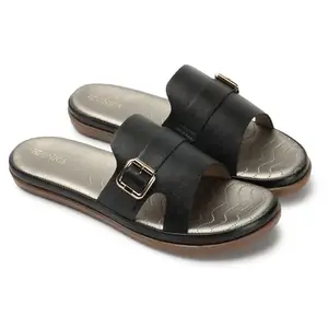 Iconics Women Sandal,Black,UK-7