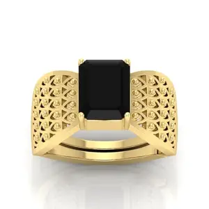 Men’s Gold-Plated Ring with Black Stone – Lattice-Patterned Band, Rectangular Onyx Centerpiece, Stylish Statement Ring